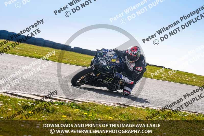 anglesey no limits trackday;anglesey photographs;anglesey trackday photographs;enduro digital images;event digital images;eventdigitalimages;no limits trackdays;peter wileman photography;racing digital images;trac mon;trackday digital images;trackday photos;ty croes